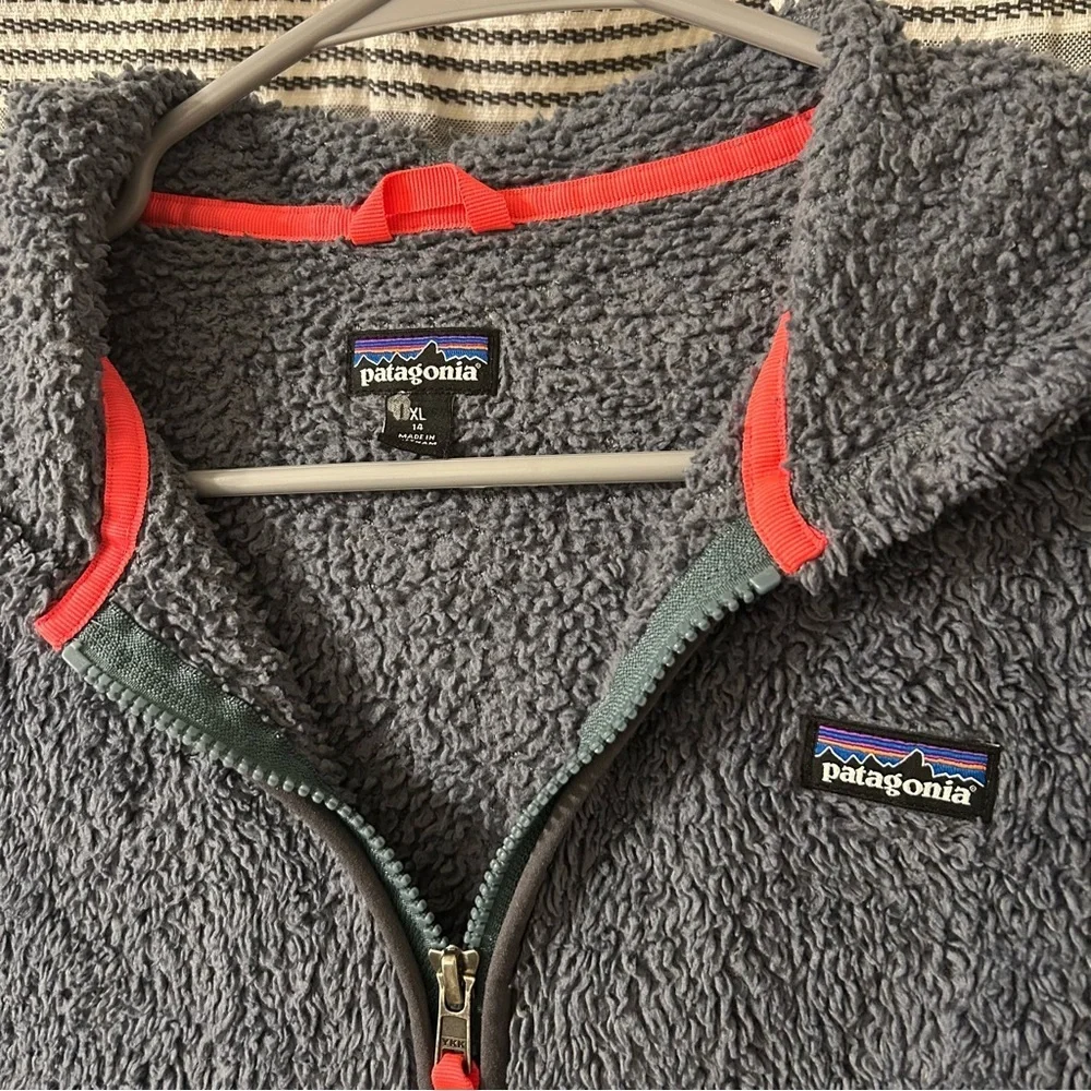 Patagonia Kids' Los Gatos Fleece Full Zip with Hood Grey‎ and Pink